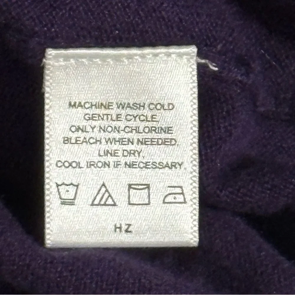 Alan Flusser‎ Men's Purple V-Neck Sweater Lightweight size Small